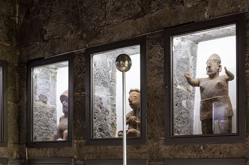 Works at Presentiment