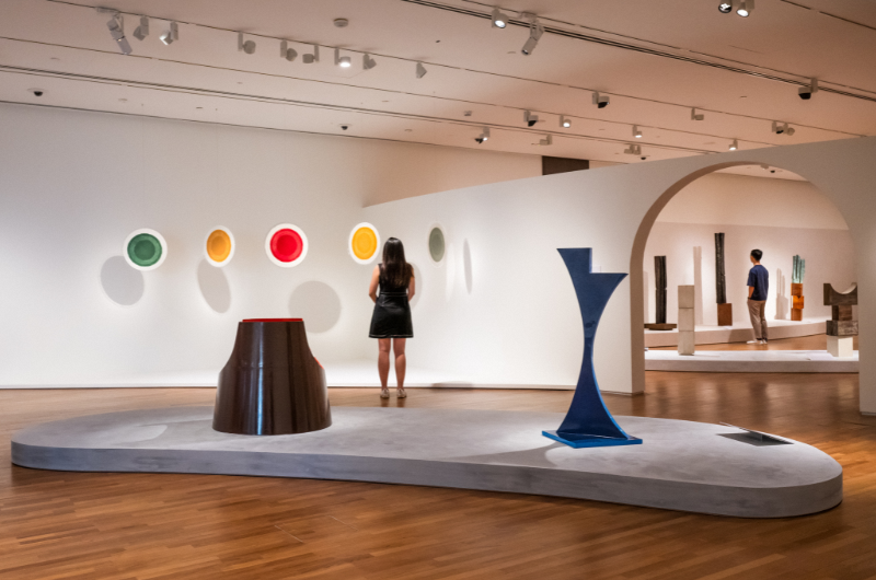 Kim Lim: The Space Between. A Retrospective